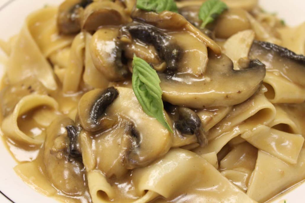 PAPPARDELLE E FUNGI